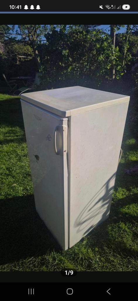 Oud ijzer / werkende frigo zanussi gratis, Elektronische apparatuur, Koelkasten en IJskasten, Ophalen