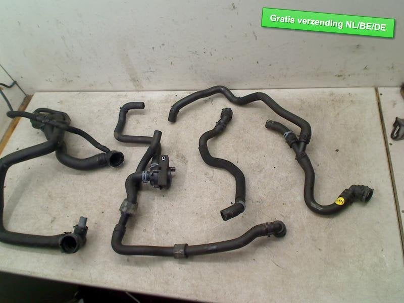 KOELWATERSLANG Golf VII Variant (AUVV) (5q0965567), Gebruikt, Volkswagen, Volkswagen AG, Kundenbetreuung@volkswagen.de