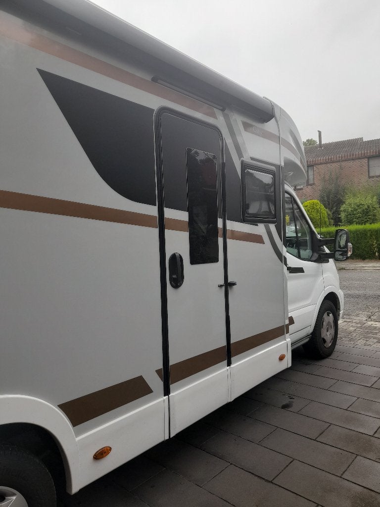Nieuwe Ford McLouis camper, Automaat, Standaard zit, Ford, 7 tot 8 meter