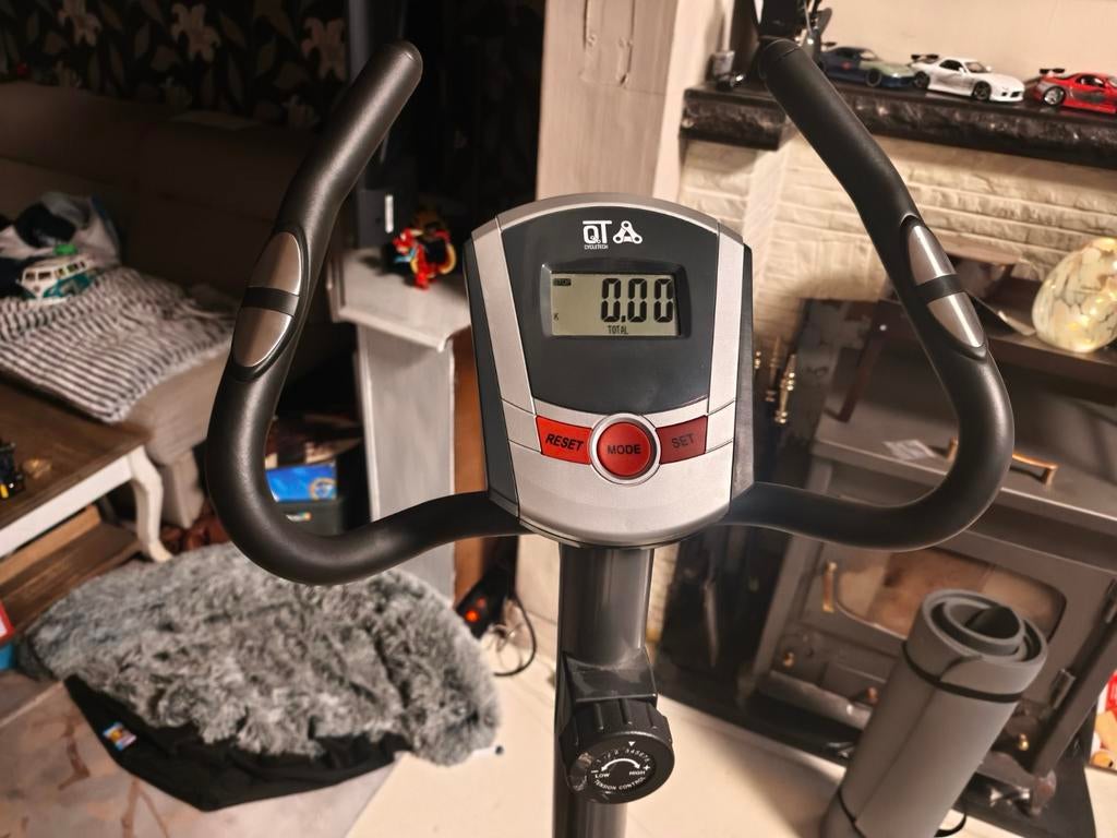 QT magnetic hometrainer, Sport en Fitness, Ophalen, Hometrainer