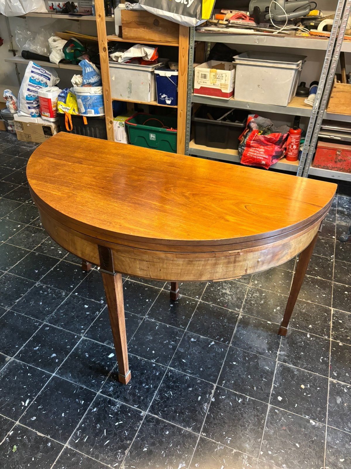 Table de jeux poker, Enlèvement
