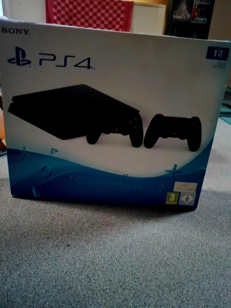 Playstation 4 met originele doos +2 controllers +15games, Games en Spelcomputers, Spelcomputers | Sony Consoles | Accessoires