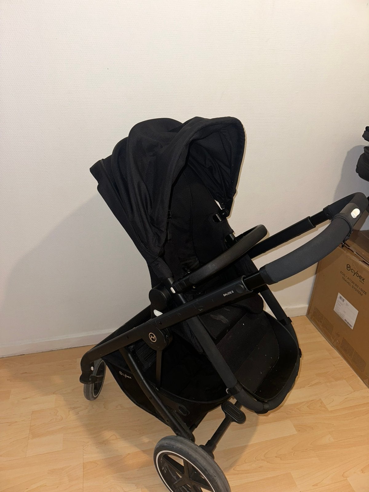 Buggy, Kinderen en Baby's, Kinderwagens en Combinaties, Ophalen, Zo goed als nieuw