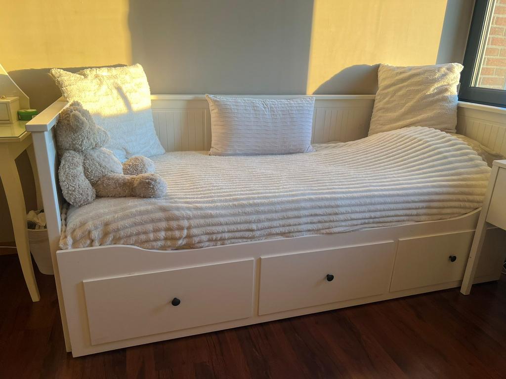 1 pers. slaapkamer ook mogelujk apart prima staat!, Huis en Inrichting, Ophalen, Zo goed als nieuw, Wit