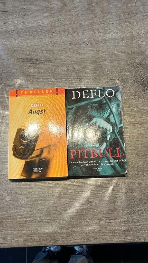 Boeken Deflo, Ophalen of Verzenden, Zo goed als nieuw