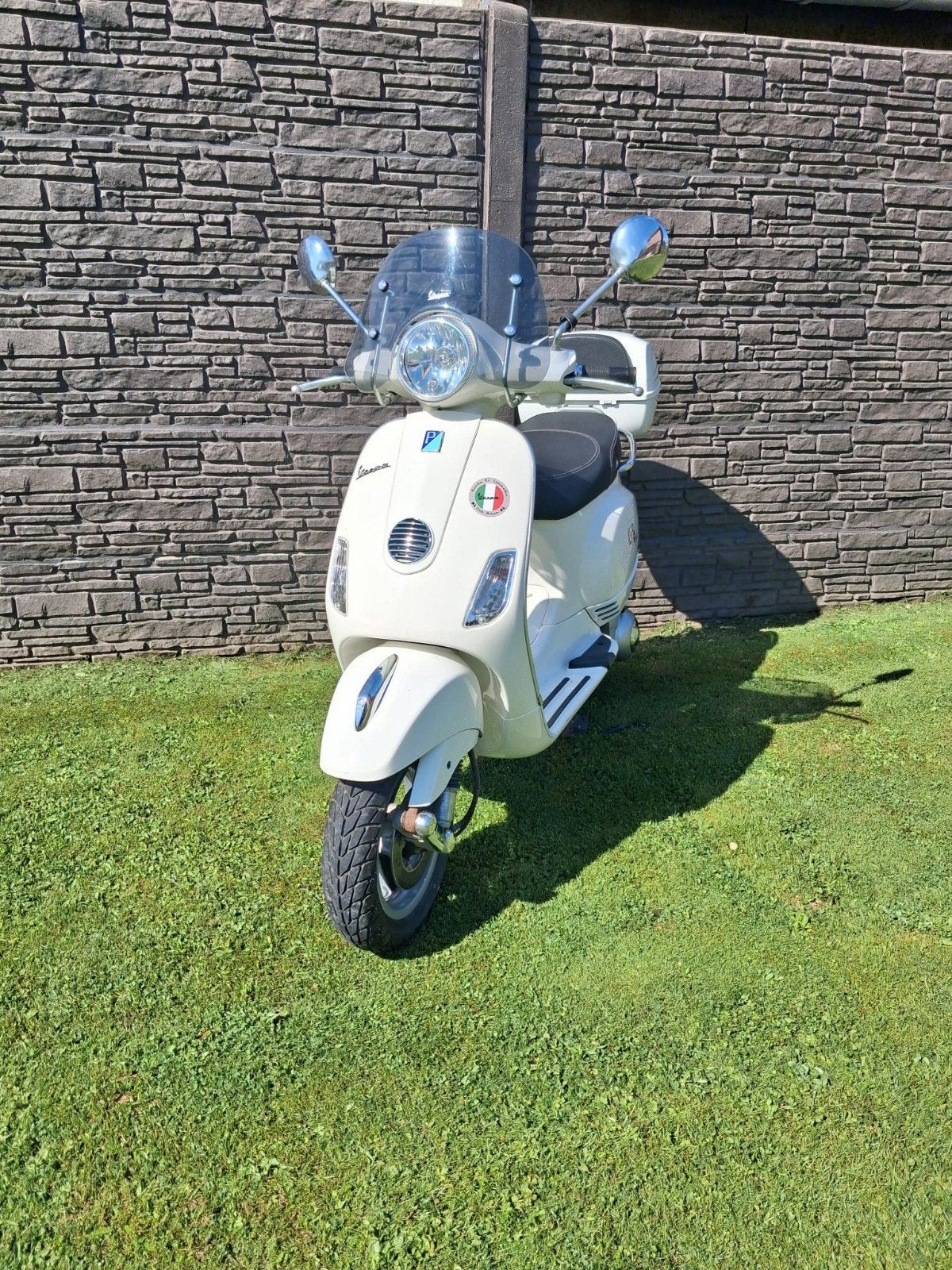 prachtige Piaggio Vespa 125cc, Motoren, Particulier