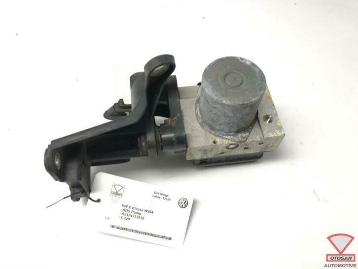 pompe abs mercedes classe e w212 a2124313512, Mercedes-Benz AG, Mercedes-Benz, Utilisé, Mercedesstrasse 120
70372  Stuttgart, DE
