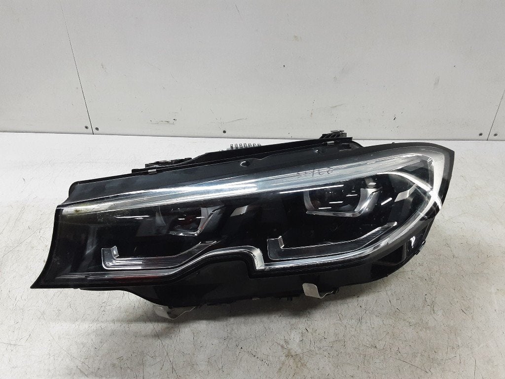 PHARE / OPTIQUE AVANT GAUCHE 3 serie (G20) (988171708LL), Mevr. I. Hauben, Utilisé, BMW, Rue de l'Espoir 34 34
4030  GRIVEGNÉE, BE