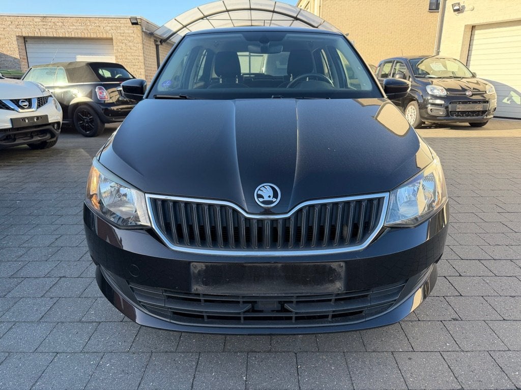Skoda Fabia benzine 1000 cc, Auto's, Voorwielaandrijving, Stof, Bluetooth, Euro 6