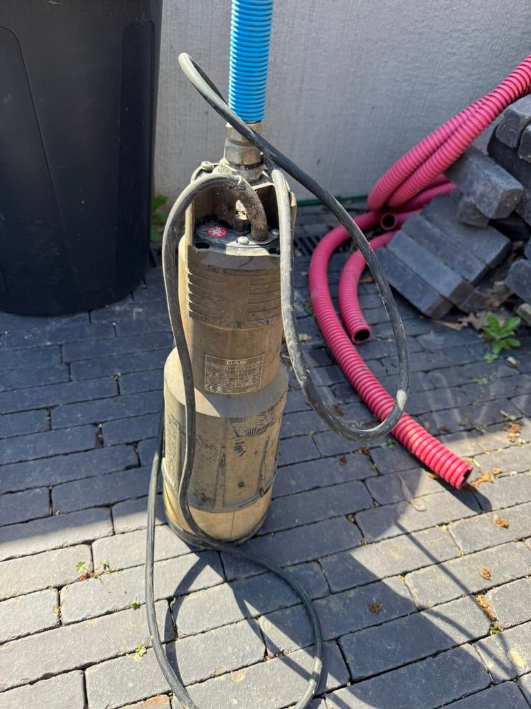 Pomp regenwaterput, Tuin en Terras, Ophalen, Gebruikt
