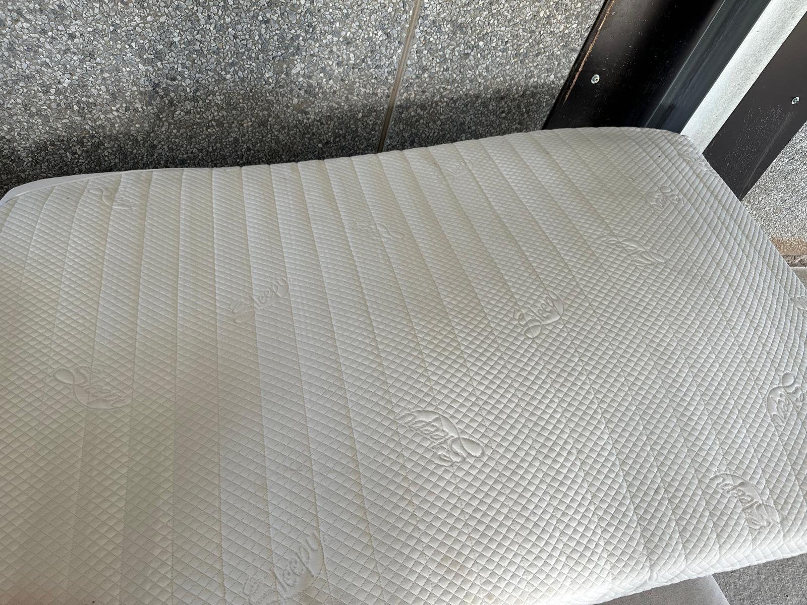 Brede (120 x 200) eenpersoons matras te koop, Ophalen, Eenpersoons, Zo goed als nieuw, 200 cm