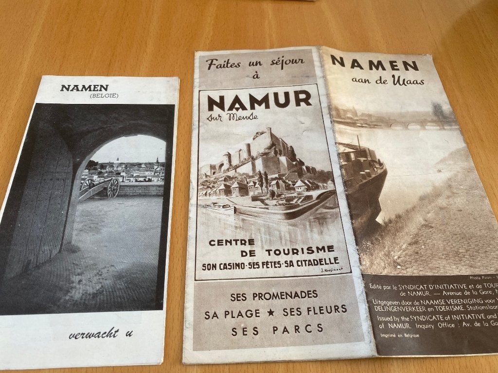 Folders toerisme Namen, Boeken, Gelezen, Folder, Diverse auteurs, Ophalen of Verzenden