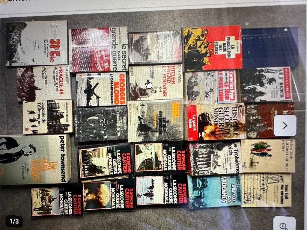 livres de guerre 40- 45 ( 15 euros les 2 caisses ), Enlèvement, Utilisé