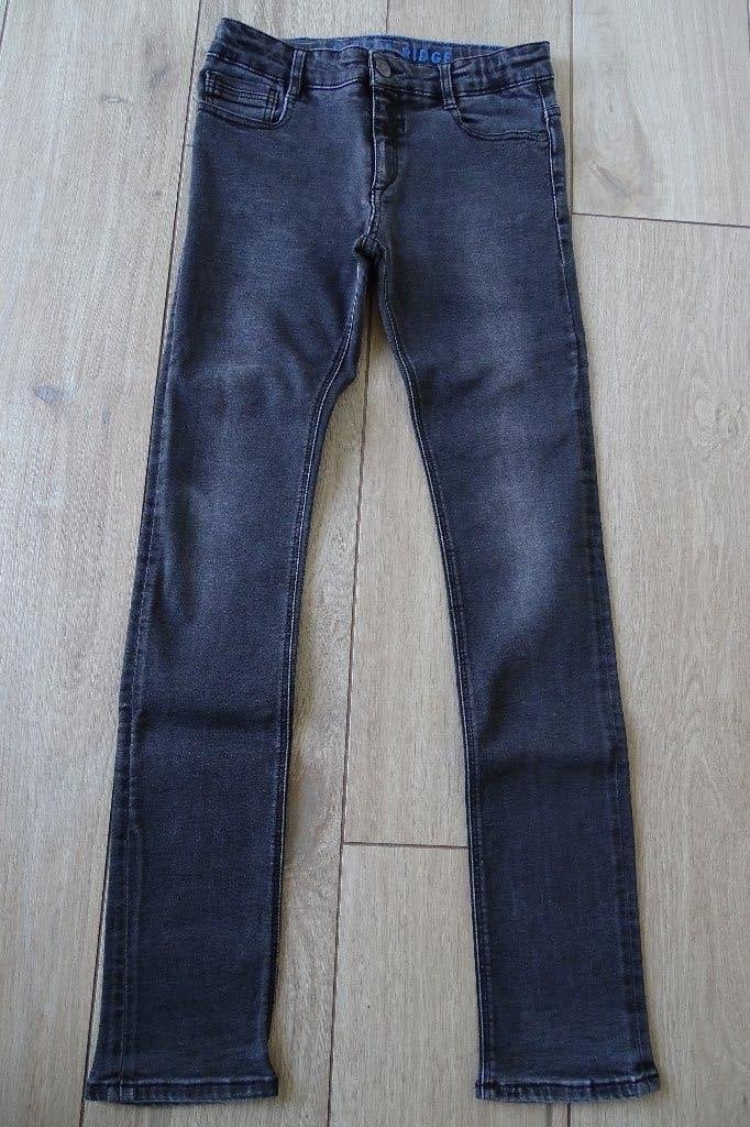 Zwarte jeansbroek skinny fit WE fashion maat 164, Kinderen en Baby's, Kinderkleding | Maat 164, Broek, Gebruikt, WE, Ophalen of Verzenden