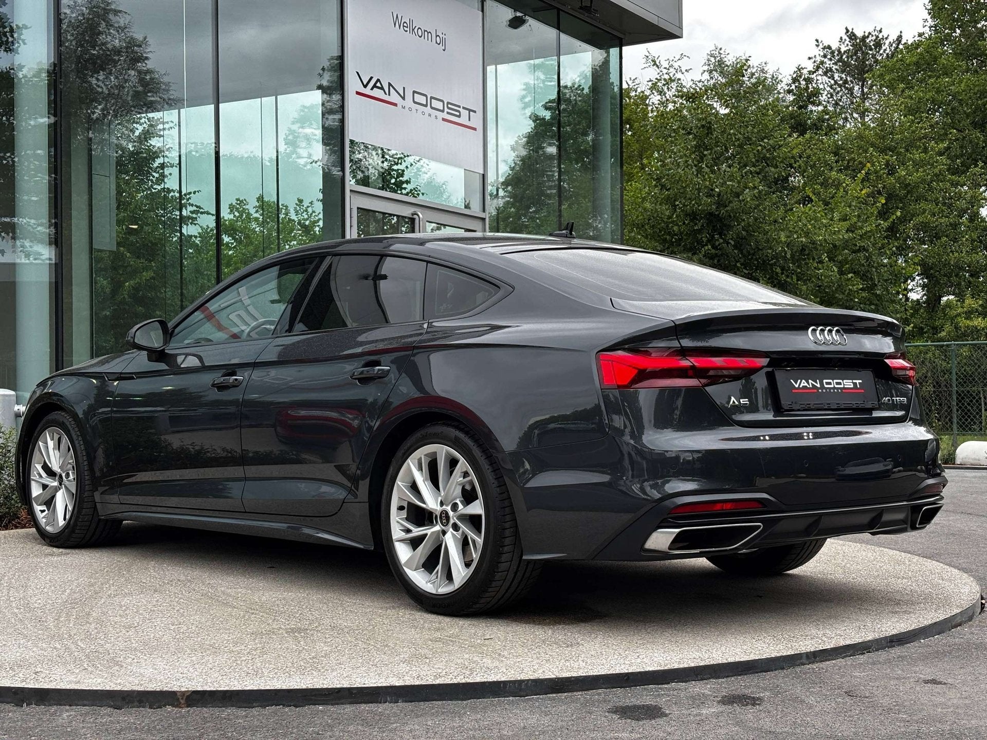 Audi A5 A5 Sportback 40 TFSI Advanced OPF S tronic, Autos, Argent ou Gris, https://public.car-pass.be/vhr/bc6253ea-4749-4aa0-b4b9-f79a0537bd49