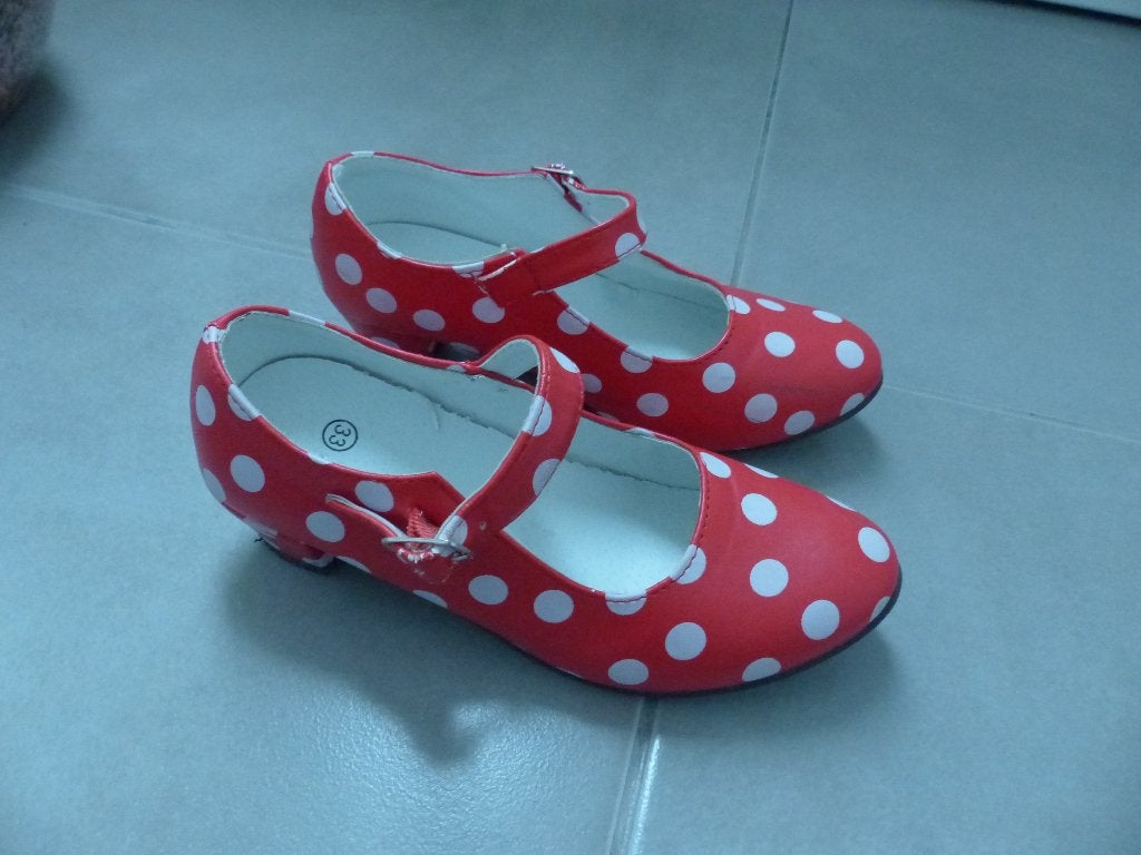 Mooie spaanse schoentjes met hakje - maat 33, Kinderen en Baby's, Kinderkleding | Schoenen en Sokken, Gebruikt, Meisje, Schoenen