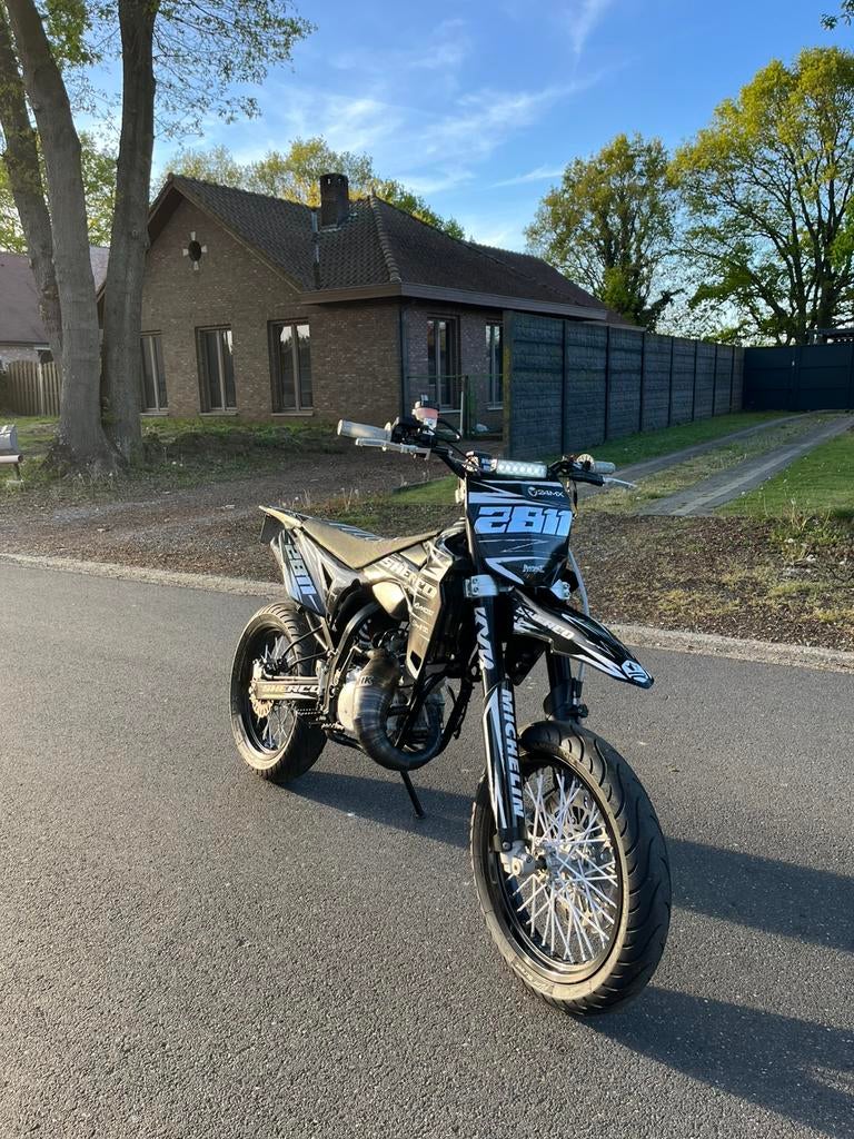 Sherco SM-RS 77 Big Racing, Fietsen en Brommers, Brommers | Derbi, Ophalen, Zo goed als nieuw, Klasse B (45 km/u)