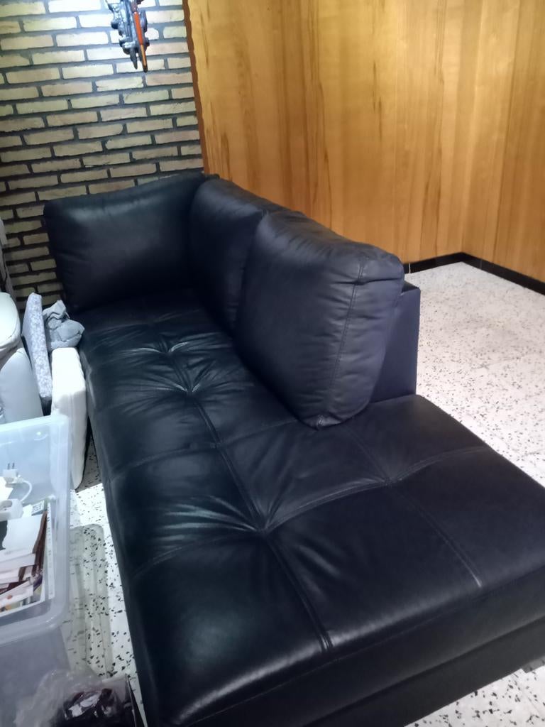 Mooie 3 zit met extra zitting. €50 tel 0473331781, Ophalen