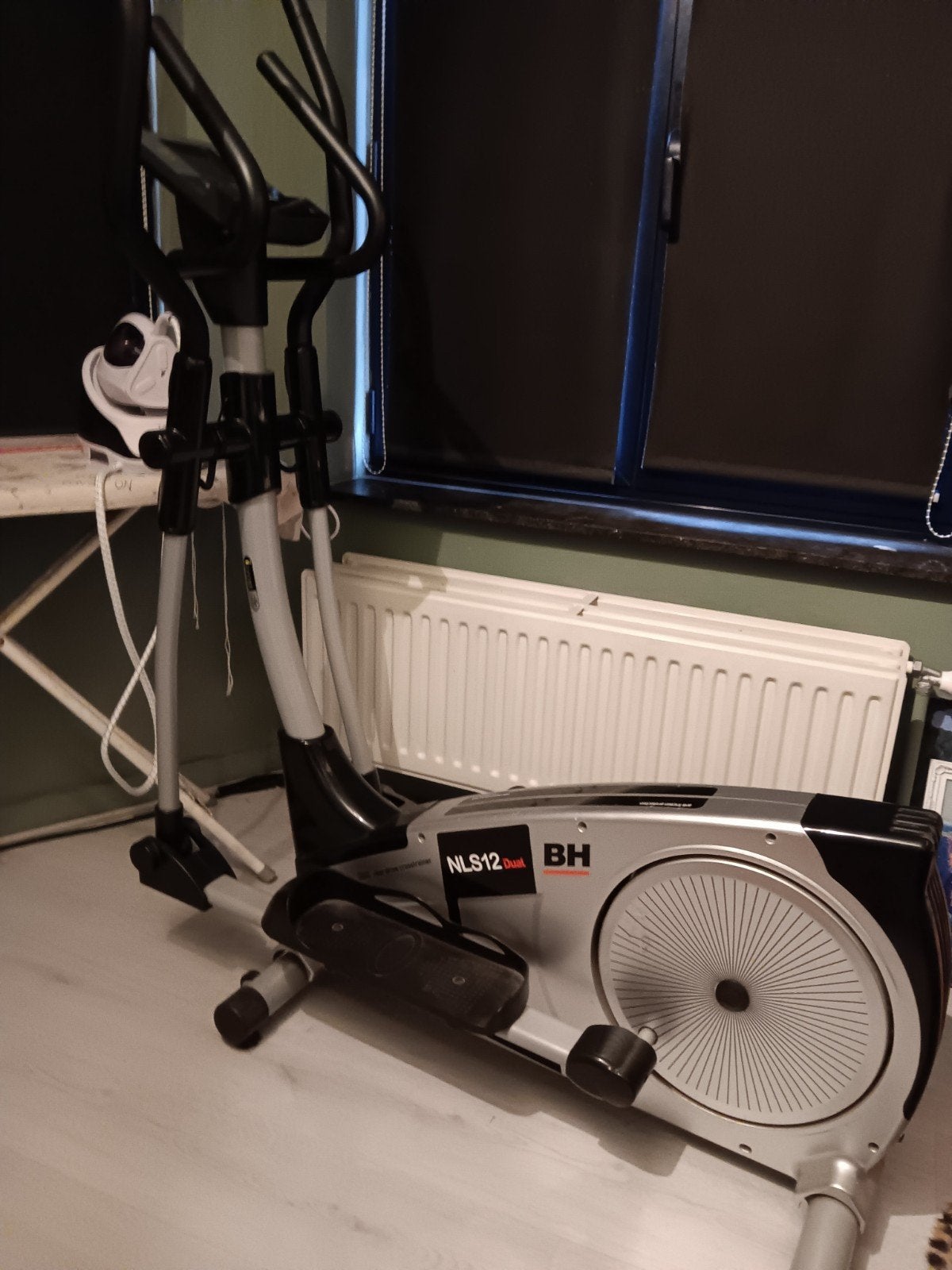 cross trainer  BH, Sport en Fitness, Fitnessapparatuur, Ophalen, Crosstrainer