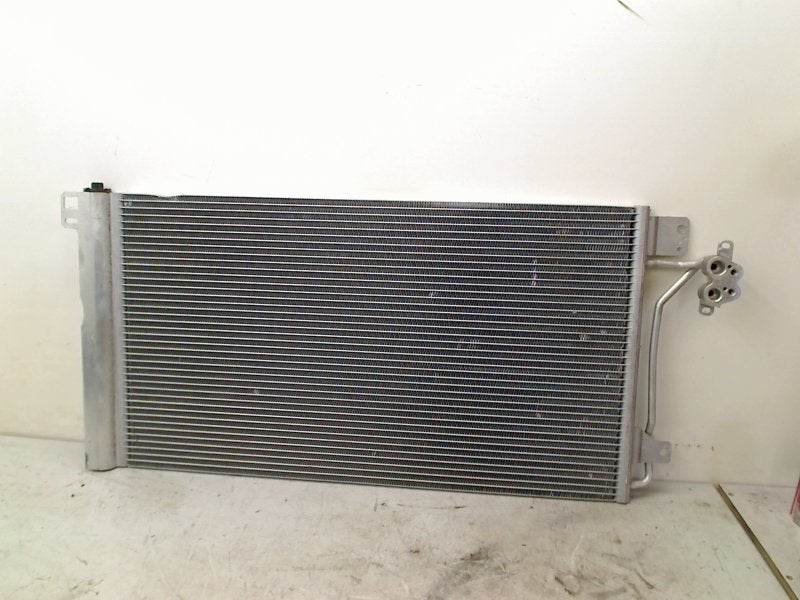 AIRCO RADIATEUR Volkswagen Transporter T5 (7H0820411E), Gebruikt, Volkswagen, Volkswagen AG, Kundenbetreuung@volkswagen.de