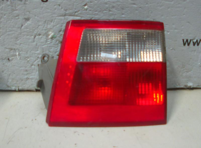 ACHTERLICHT RECHTS BINNEN Saab 9-5 Estate (YS3E) (5142286), Auto-onderdelen, Gebruikt, Info@VerberkAutodemontage.nl, Nijverheidstraat 1a 1a
5405 AJ  UDEN, NL