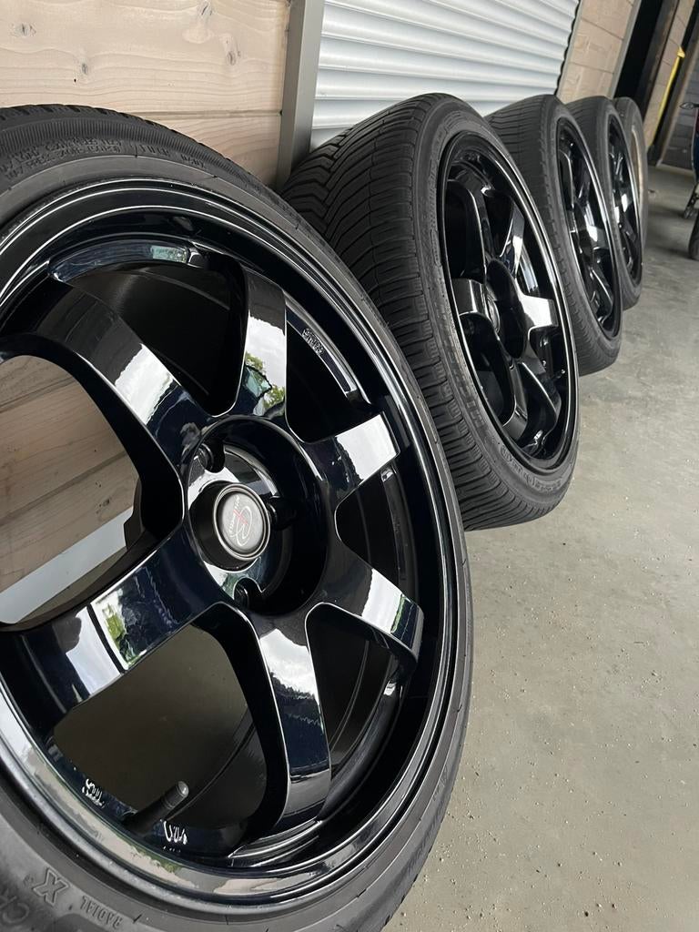 18”Rota Grid velgen/Michelin banden–4x114.3–Zeer goede staat, Ophalen, Band(en)