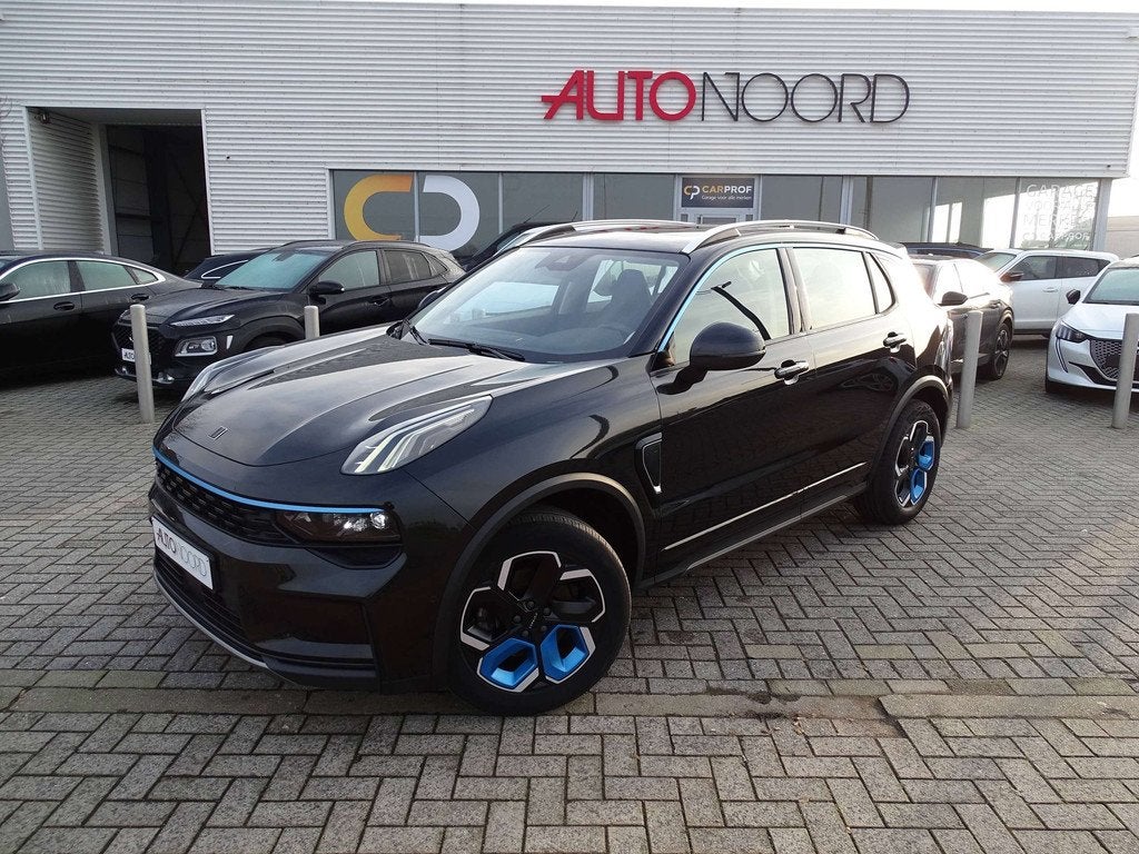 Lynk & Co 01 01 HEV 1.5 Turbo Full Hybrid (bj 2022), 197 pk, Gebruikt, Zwart, Bedrijf