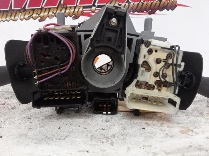 Commutateur combi colonne de direction d'un Renault Scenic, -, Renault, -, 3 mois de garantie