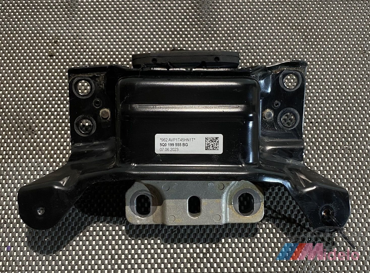 VW GOLF VIII VERSNELLINGSBAK STEUN 5Q0199555BG, Volkswagen, -, Utilisé, -