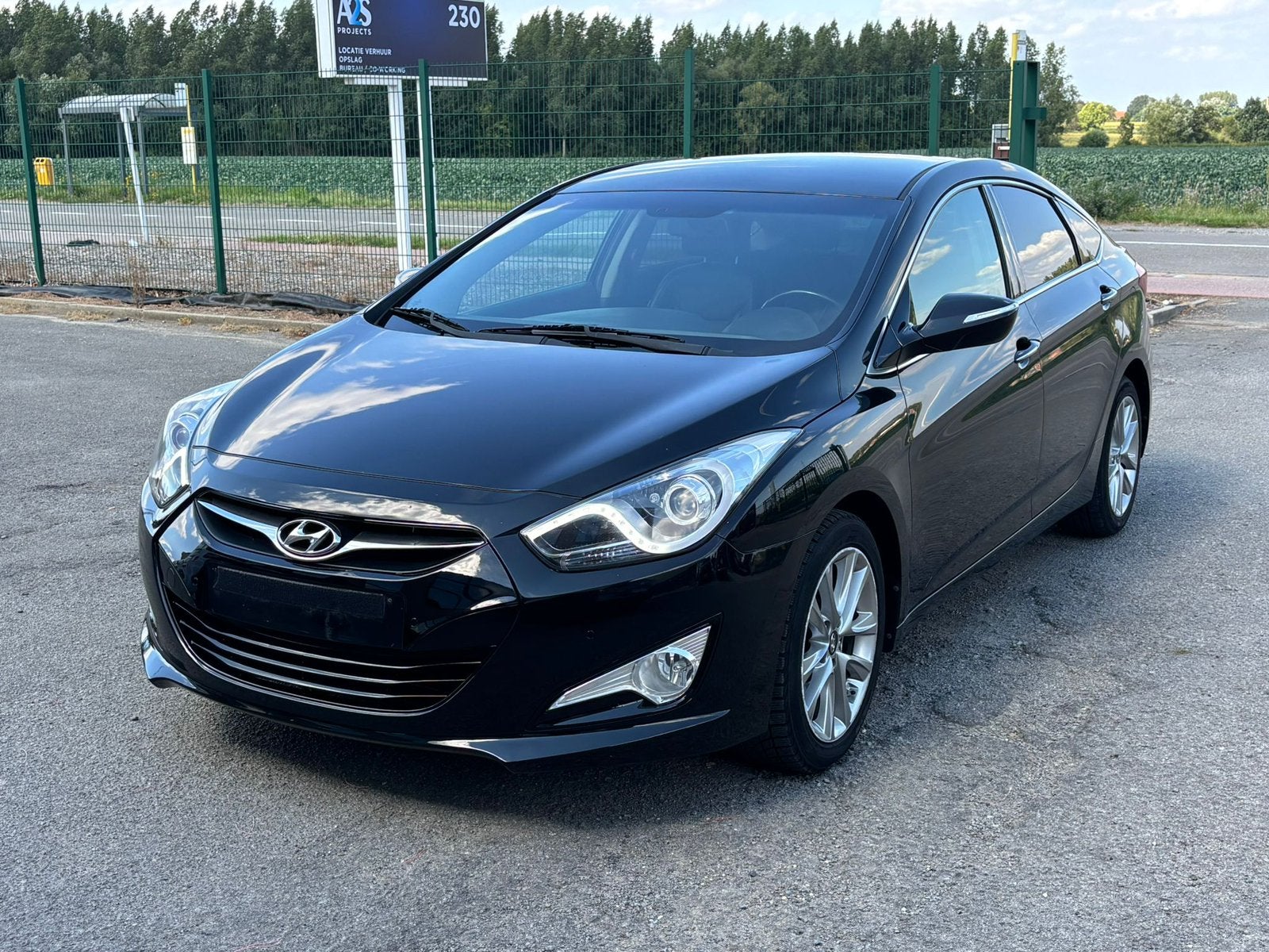 Hyundai i40 1.6 essence gps airco, Autos, Hyundai, Euro 5, Achat, Entreprise, Boîte manuelle