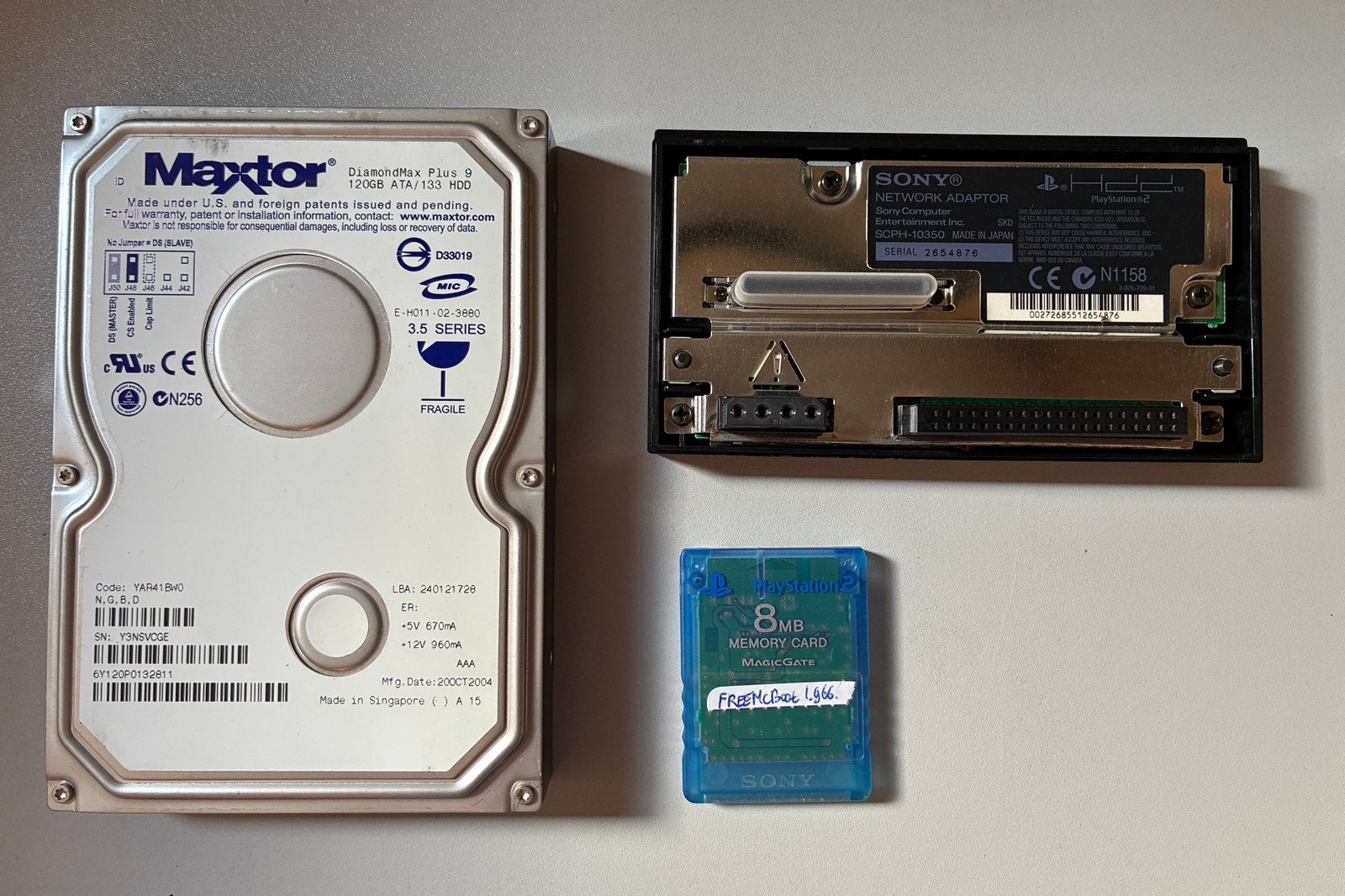 PS2 HDD met netwerkadapter en Free McBoot memory card, Consoles de jeu & Jeux vidéo, Jeux | Sony PlayStation 2, Enlèvement ou Envoi
