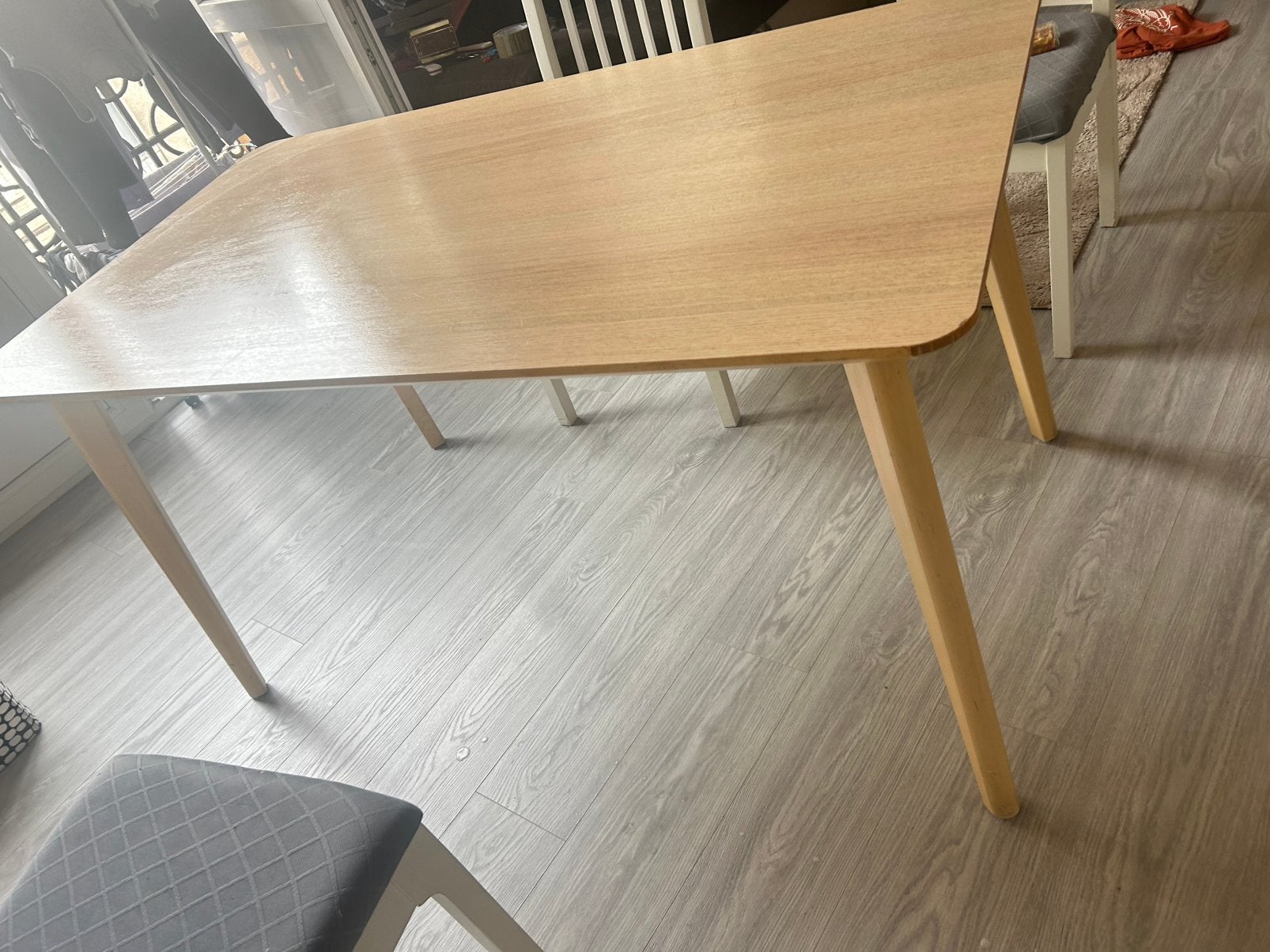 Table a manger ikea, Maison & Meubles, Tables | Tables à manger, Enlèvement ou Envoi, Comme neuf