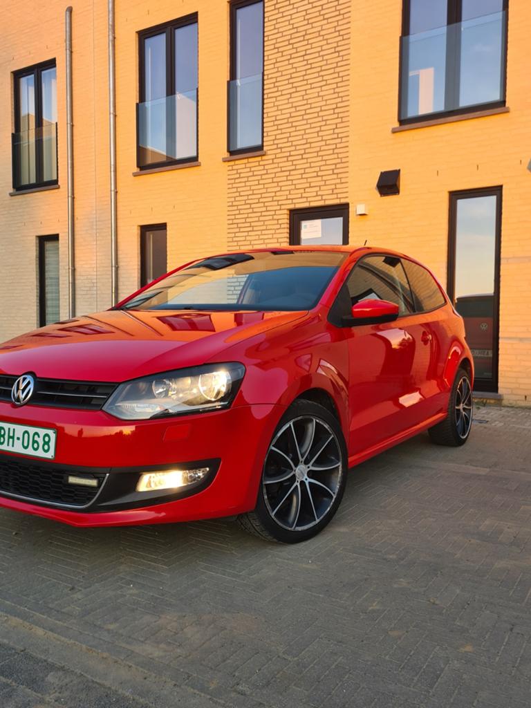 Volkswagen Polo 6R, Auto's, Euro 5, Zwart, 1198 cc, Leder
