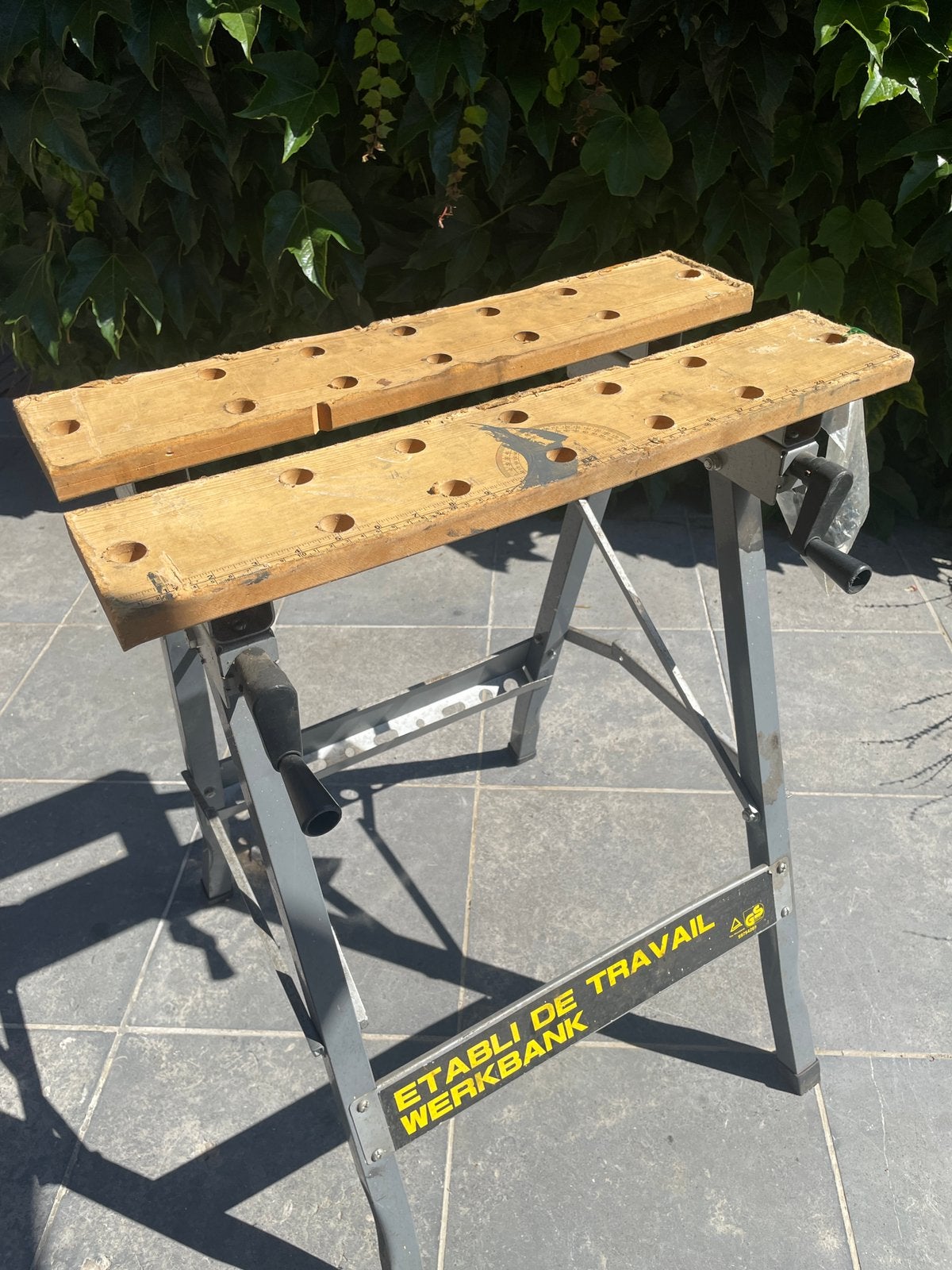Werkbank voor doe het zelf, Doe-het-zelf en Bouw, Ophalen, Gebruikt, Minder dan 70 cm, Bankschroef