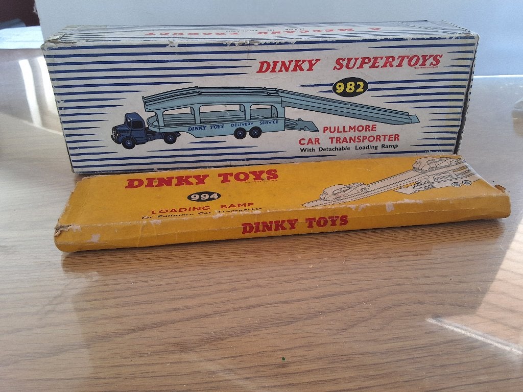Camion et rampe dinky-supertoys 982en994, Hobby & Loisirs créatifs, Enlèvement ou Envoi, Utilisé, Bus ou Camion, Dinky Toys