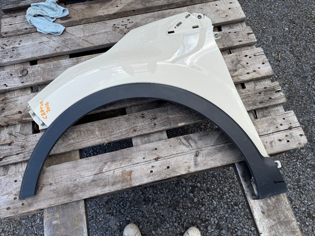 Aile avant gauche Renault Captur 2013-2020, Enlèvement, Utilisé, Gauche, Renault