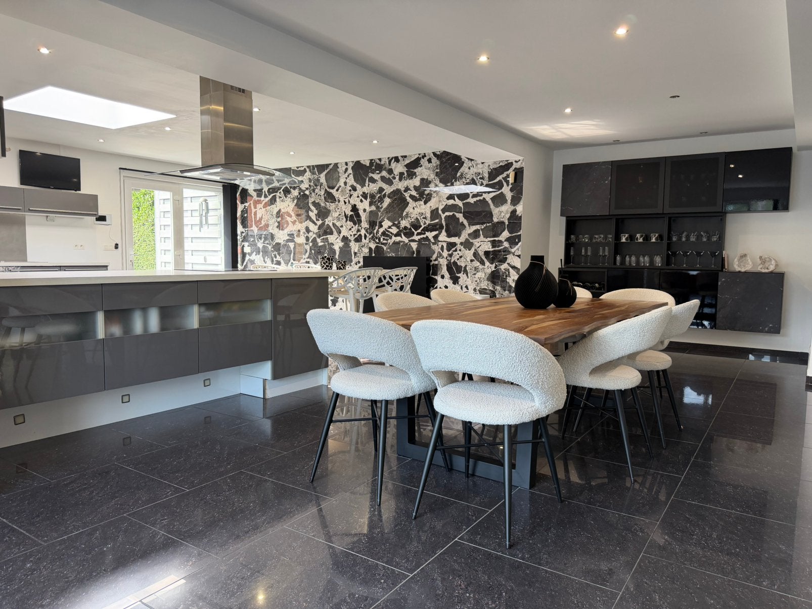 Maison 5 ch. moderne, 350m², garage , extérieur , PEB B, 200 à 500 m², 5 pièces, Ventes sans courtier, Province de Hainaut