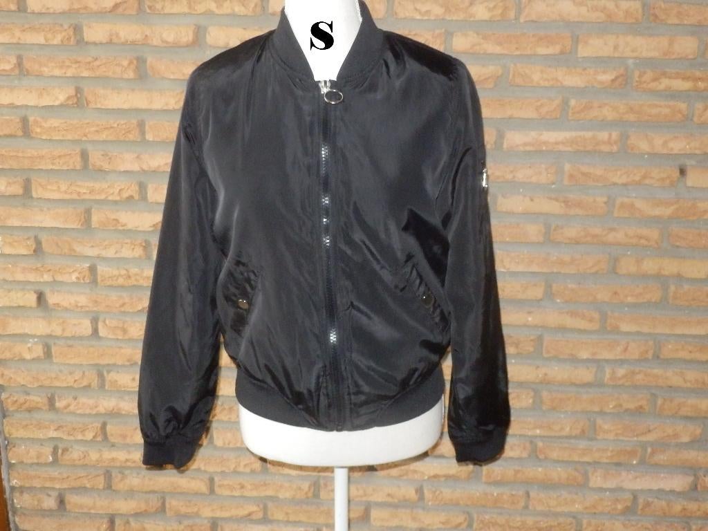 (4)- veste  femme t.s noire - jennyfer -, Vêtements | Femmes, Enlèvement ou Envoi, Taille 36 (S), Comme neuf, Jennyfer