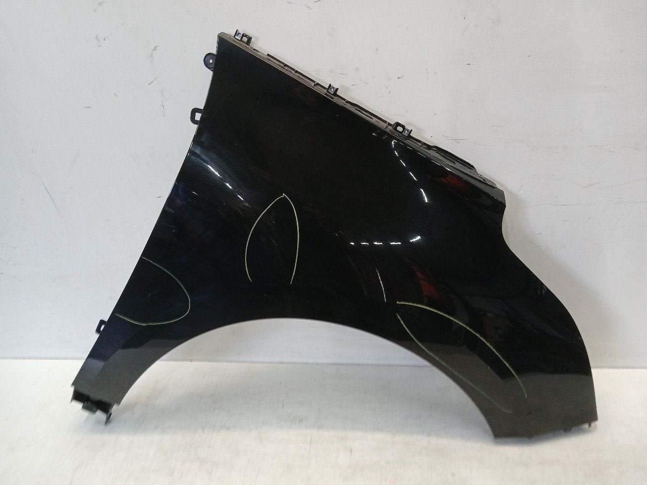 Spatbord rechts voor Renault Scénic, Onderdelen@venauto.nl, Van der Ven Autorecycling B.V., Ettenseweg 76, 4706 PB Roosendaal, The Netherlands