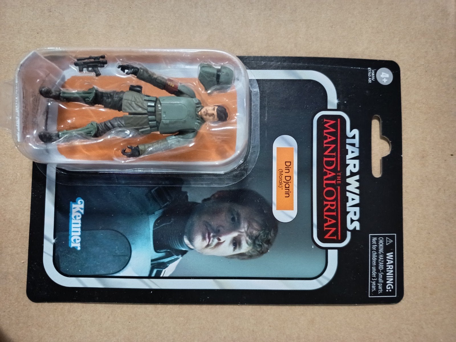 Star Wars Din Djarin(Morak), Enlèvement