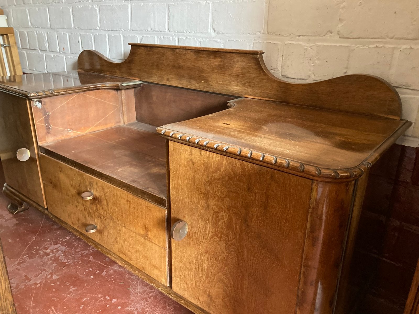 Vintage kap-/opmaak/toilettafel 1947, 25 à 50 cm, Cerisier, Enlèvement, Utilisé