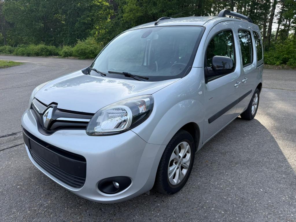 Renault Kangoo 1.2 tce essence, 2016 avec 91 880 km ! !, Autos, 1197 cm³, Achat, 140 g/km, Euro 6