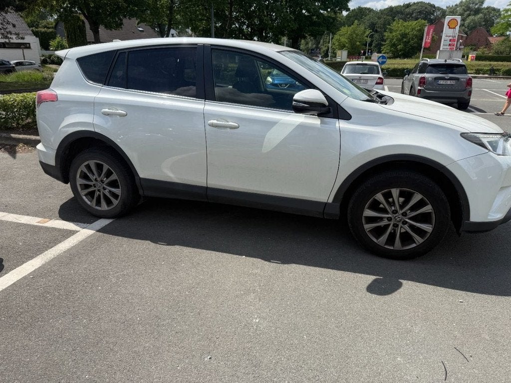 Toyota RAV4 D4D TREKHAAK 2000KG, Autos, Toyota, Entreprise, Achat, Rav4, ABS, Caméra de recul, Régulateur de distance, Airbags