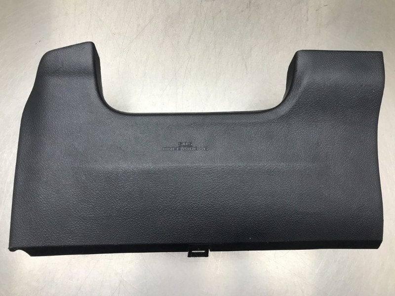AIRBAG KNIE Toyota Auris (E18) (|0589P1000297|), Gebruikt, Dhr. M. Roggen, Toyota, Marinus@Japoto.nl