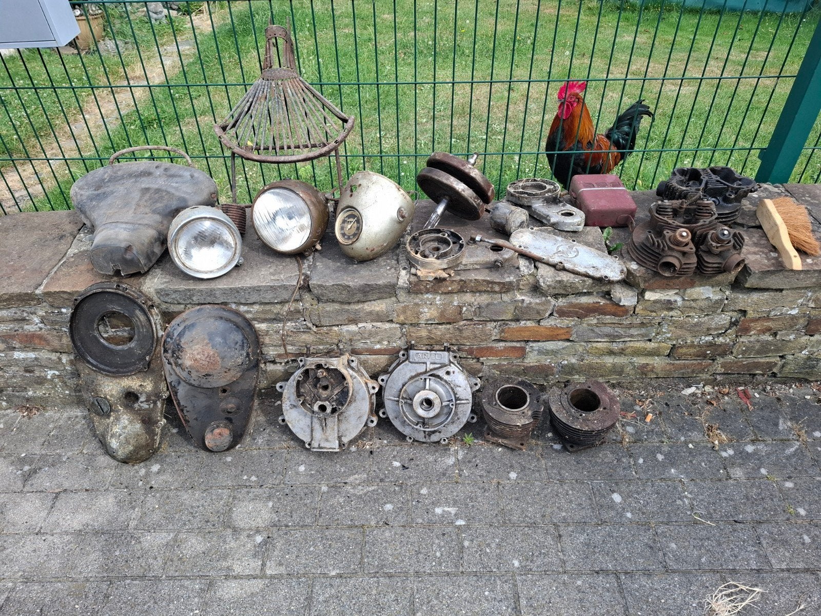 ariel pieces, Motoren, Ophalen