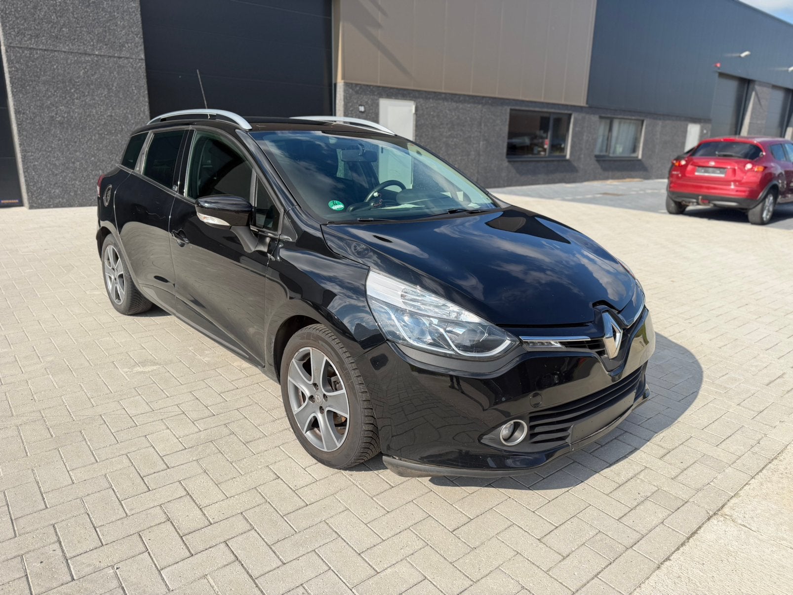 Renault clio 1.5 diesel 2015, Voorwielaandrijving, Euro 5, Stof, Zwart
