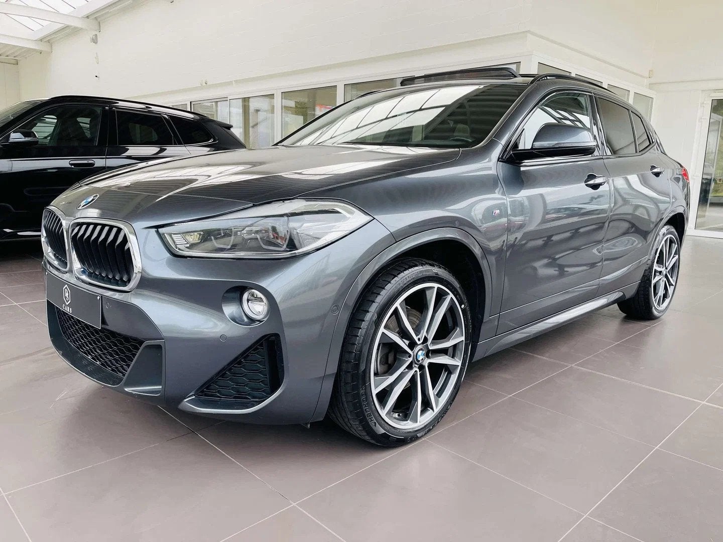 BMW X2 1.5i * GARANTIE + PACK M + TOIT PANO + LED + GPS *, Autos, BMW, 100 kW, Argent ou Gris, Euro 6, Entreprise