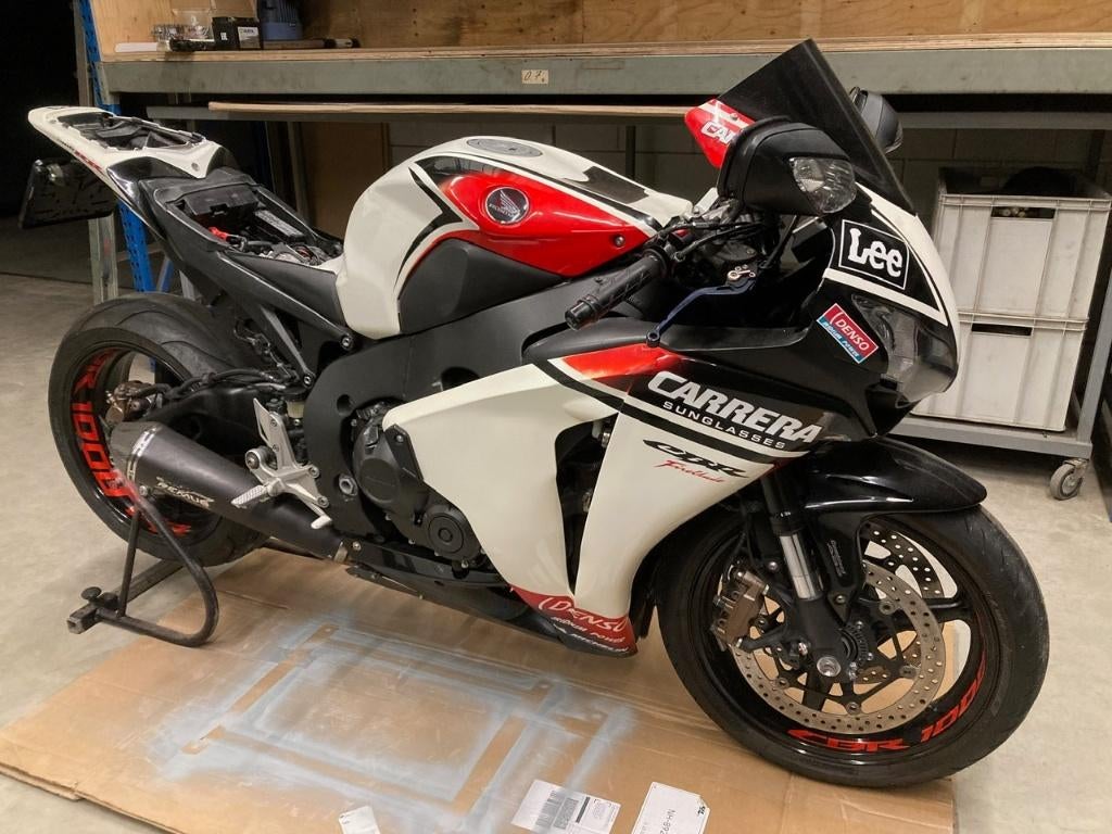 honda cbr 1000rr fireblade WIELEN VOORVORK benzinepomp zadel, Motoren, Ophalen, Gebruikt