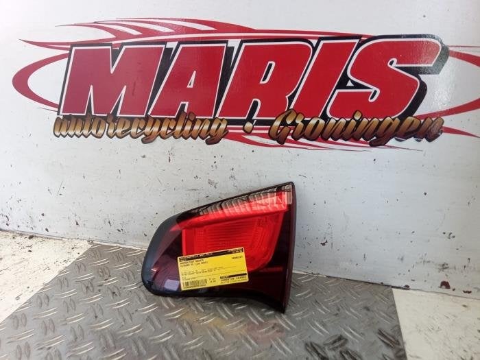 Feu arrière droit d'un Citroen C3, Autos : Pièces & Accessoires, -, 3 mois de garantie, Utilisé, -