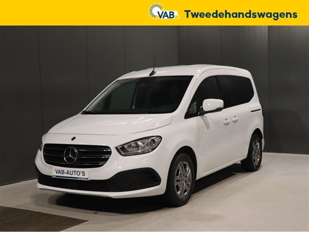 Mercedes-Benz Citan   T180 STYLE L1, 144 g/km, Achat, https://public.car-pass.be/vhr/f21d3d6a-ec7e-4e9e-8c11-b7858cdcef90, Entreprise